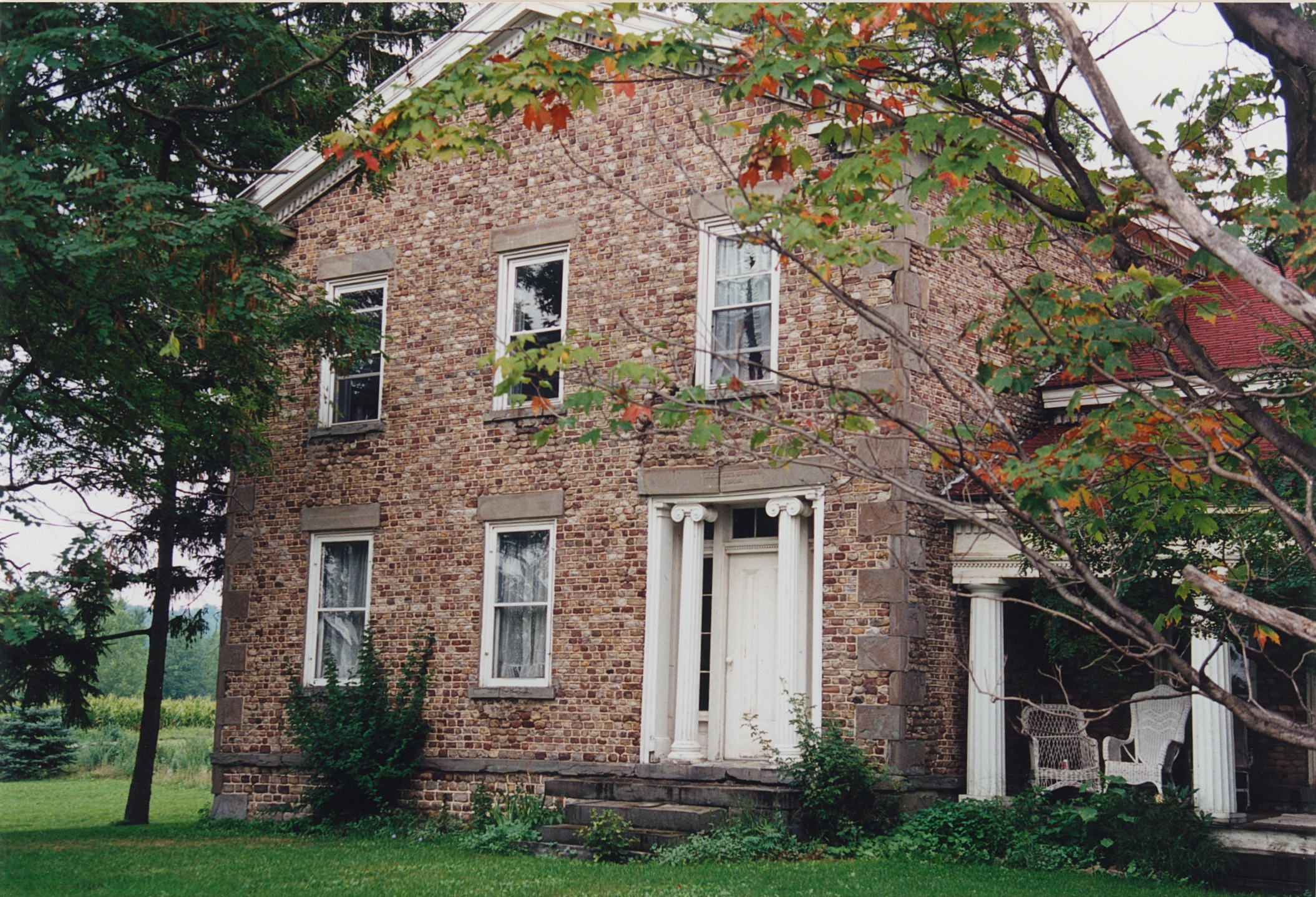 Cov-3 636 Pavilion Warsaw Rd 1